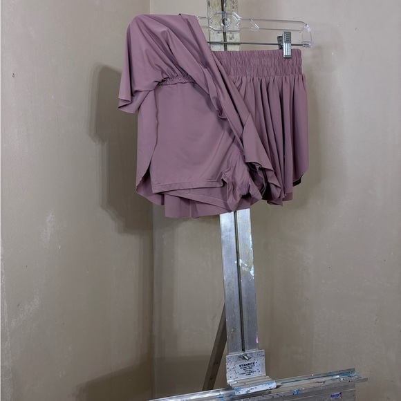 Women's Mauve Athleisure Shorts Sz Medium - Picture 4 of 8